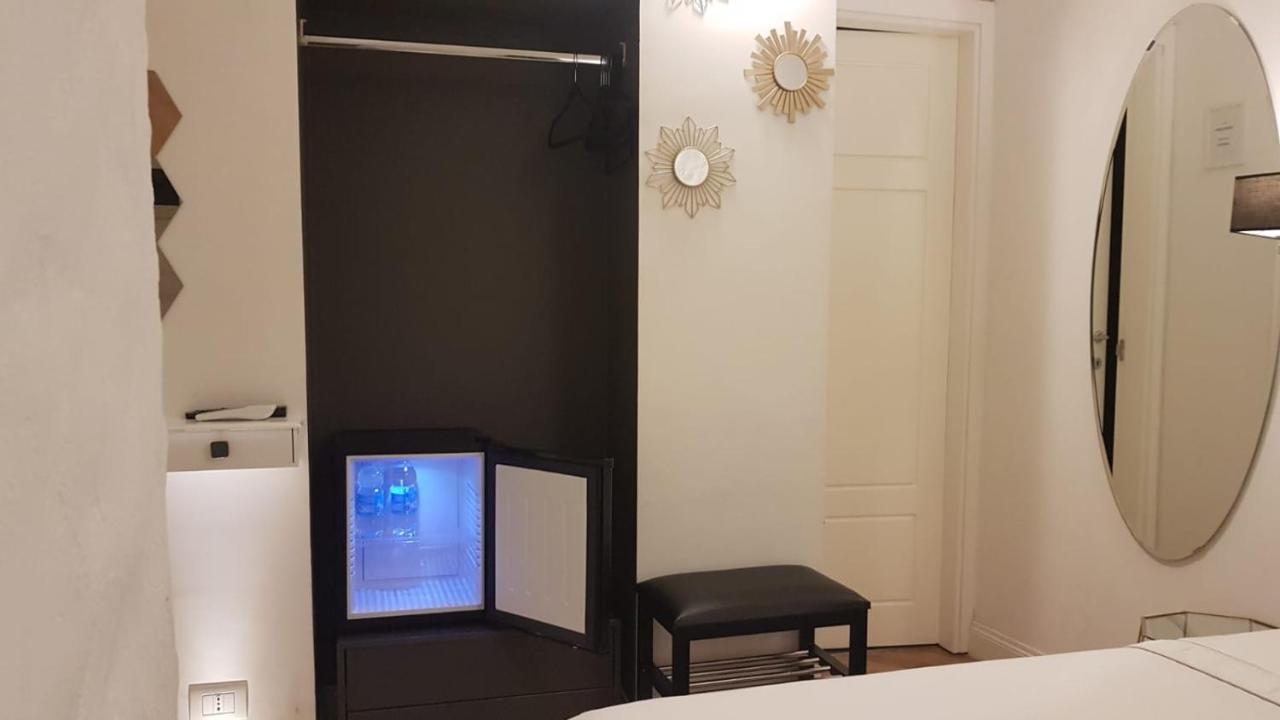 Room Del Giglio Барі Екстер'єр фото