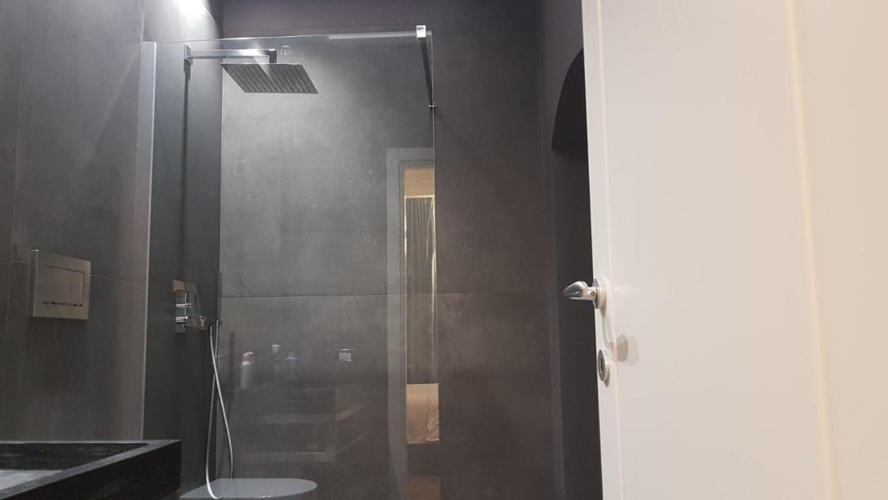 Room Del Giglio Барі Екстер'єр фото
