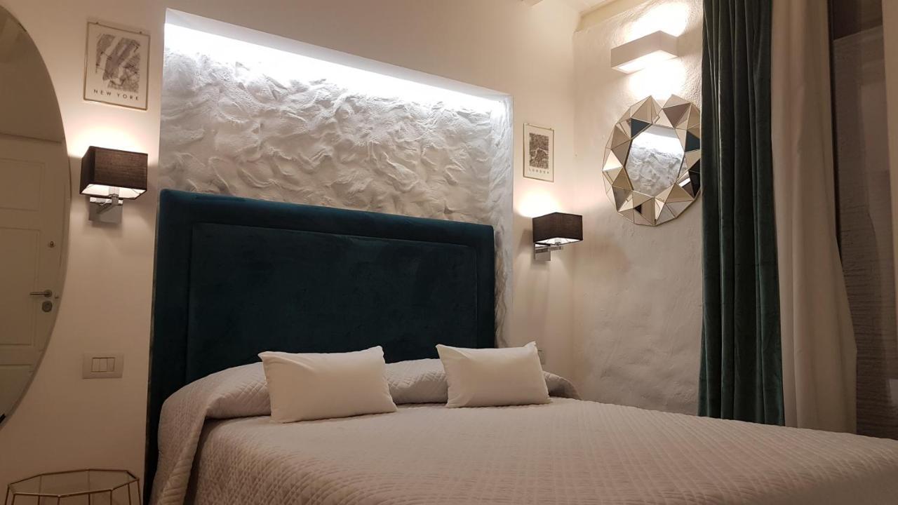 Room Del Giglio Барі Екстер'єр фото